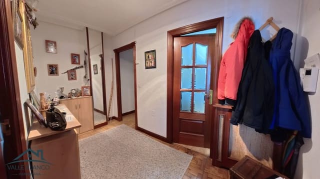 3 chambre Appartement à vendre à Reinosa - 90 000 € (Ref: 9729533)