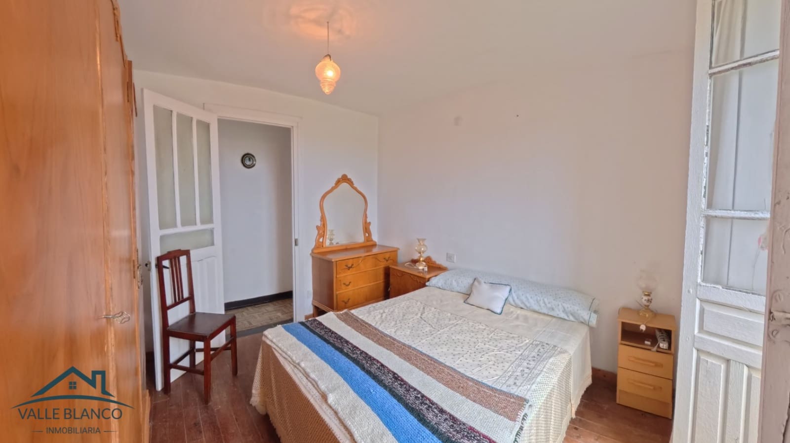 4 bedroom Finca/Country House for sale in Valle de Valdebezana - € 90,000 (Ref: 9729535)