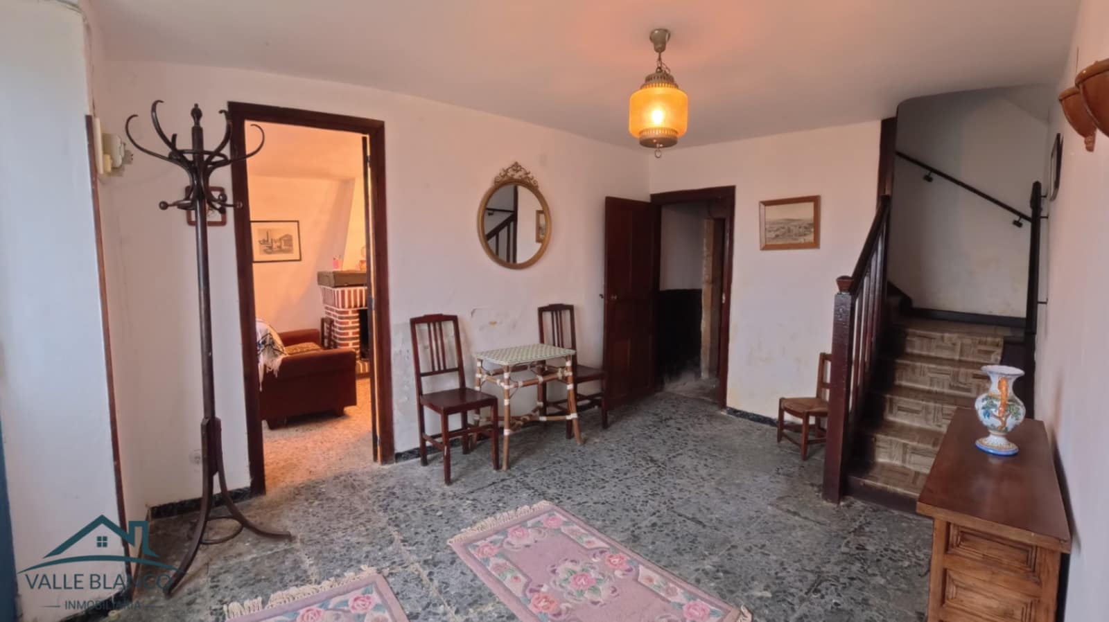 4 bedroom Finca/Country House for sale in Valle de Valdebezana - € 90,000 (Ref: 9729535)