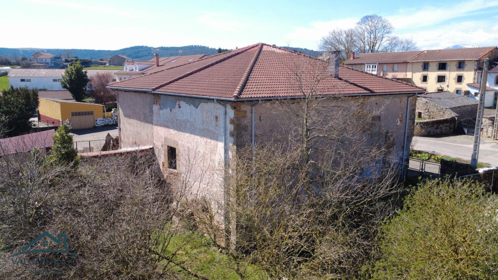 3 makuuhuone Omakotitalo myytävänä paikassa Campoo de Enmedio - 99 000 € (Ref: 9742937)