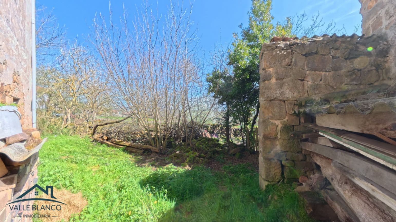 3 makuuhuone Omakotitalo myytävänä paikassa Campoo de Enmedio - 99 000 € (Ref: 9742937)