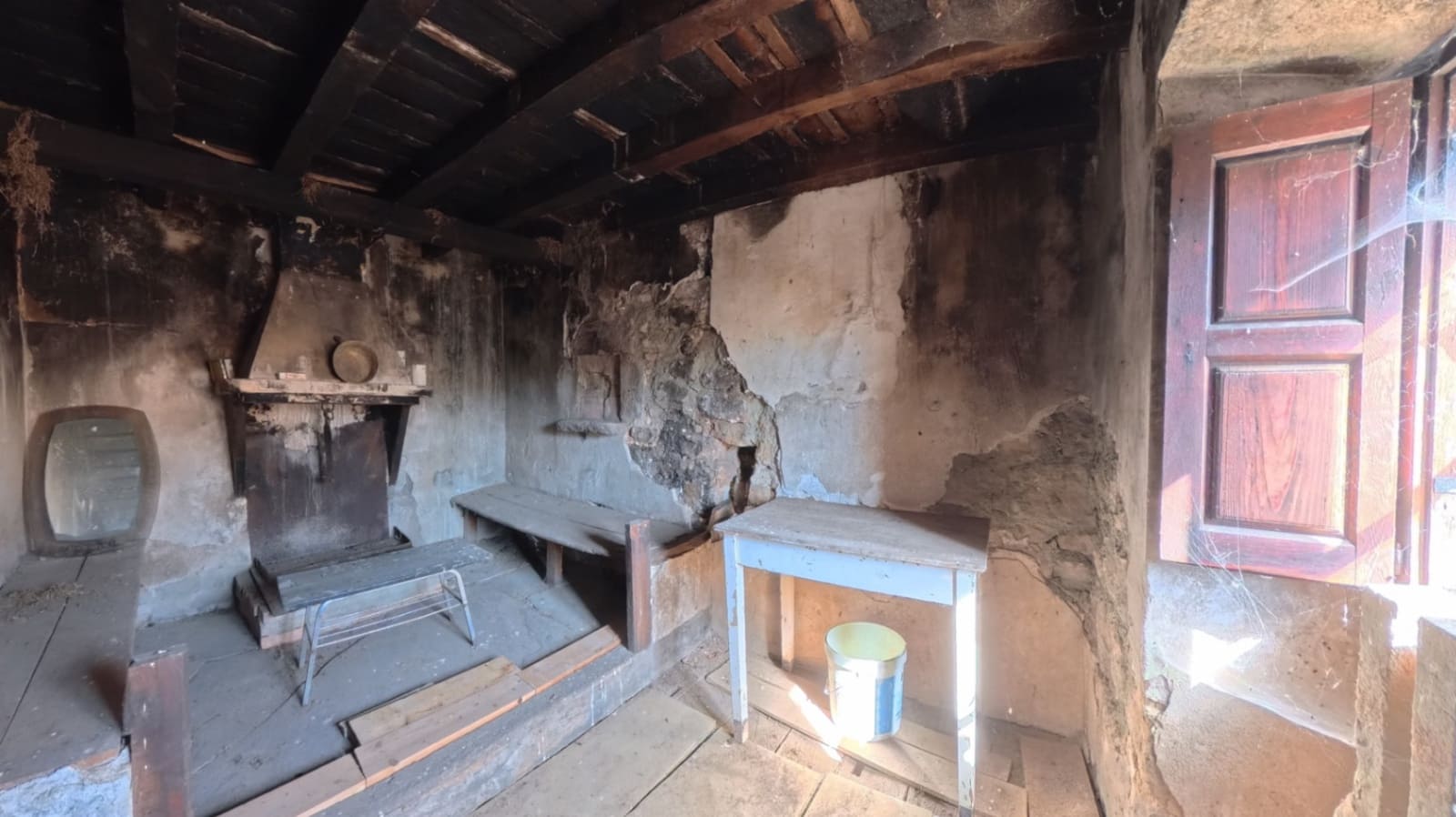 4 Zimmer Haus zu verkaufen in Hermandad de Campoo de Suso - 72.000 € (Ref: 9800075)