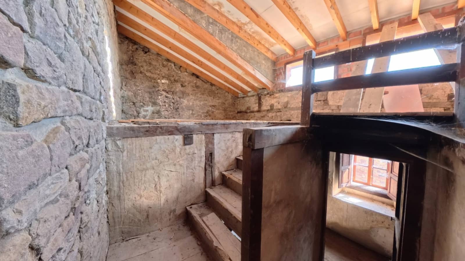 4 Zimmer Haus zu verkaufen in Hermandad de Campoo de Suso - 72.000 € (Ref: 9800075)