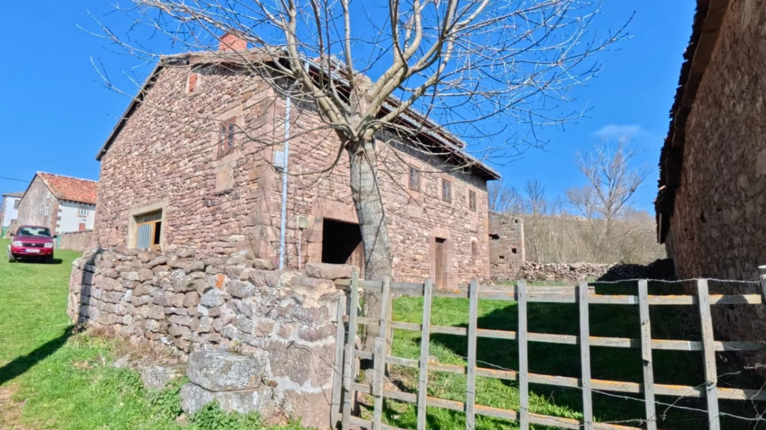 4 Zimmer Haus zu verkaufen in Hermandad de Campoo de Suso - 72.000 € (Ref: 9800075)