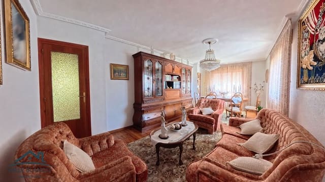 4 Zimmer Wohnung zu verkaufen in Campoo de Enmedio mit Garage - 190.000 € (Ref: 9818431)