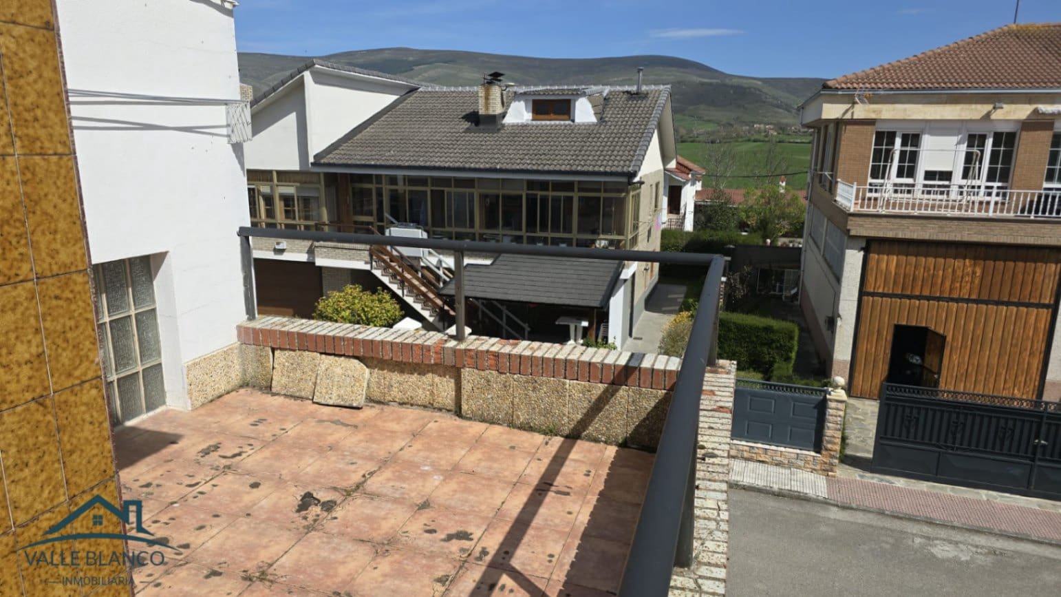 4 Zimmer Wohnung zu verkaufen in Campoo de Enmedio mit Garage - 190.000 € (Ref: 9818431)