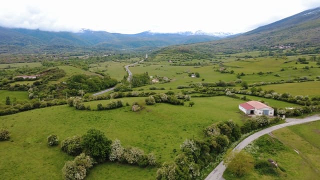 Area Edificabile in vendita in Hermandad de Campoo de Suso - 60.000 € (Rif: 9900733)