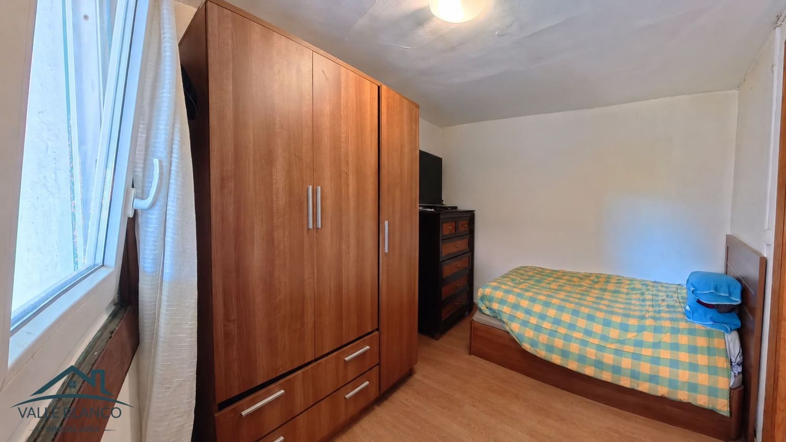 3 bedroom Semi-detached Villa for sale in Corvera de Toranzo - € 125,000 (Ref: 9900734)