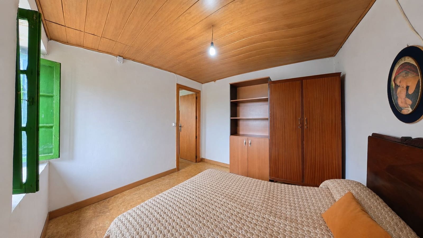 4 bedroom Finca/Country House for sale in Valle de Valdebezana - € 135,000 (Ref: 9979415)