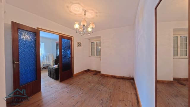 5 sypialnia Finka/Dom wiejski na sprzedaż w Campoo de Enmedio - 139 000 € (Ref: 9979416)