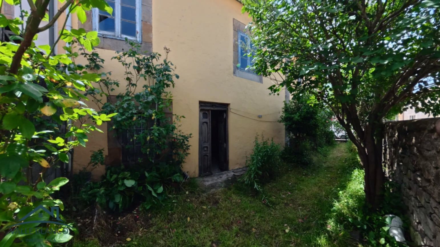 5 sypialnia Finka/Dom wiejski na sprzedaż w Campoo de Enmedio - 139 000 € (Ref: 9979416)