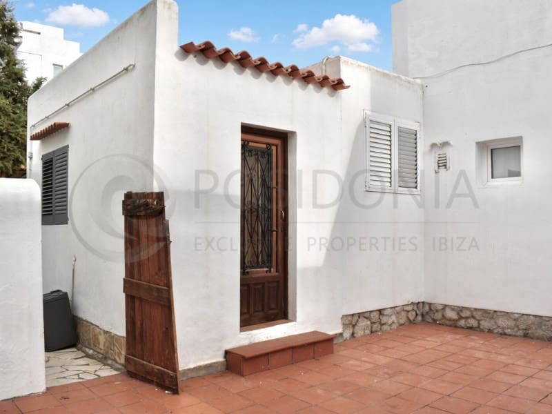 6 Zimmer Villa zu verkaufen in Sant Antoni de Portmany mit Pool Garage - 1.200.000 € (Ref: 10174548)