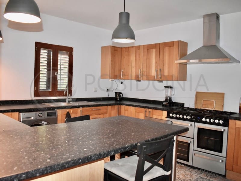 6 Zimmer Villa zu verkaufen in Sant Antoni de Portmany mit Pool Garage - 1.200.000 € (Ref: 10174548)
