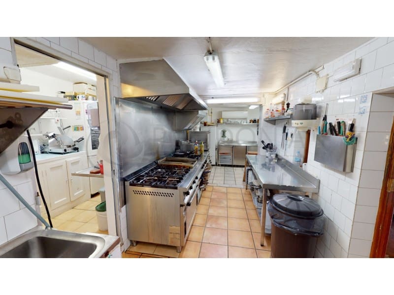 2 slaapkamer Restaurant/bar te koop in Sant Antoni de Portmany - € 1.500.000 (Ref: 8951941)