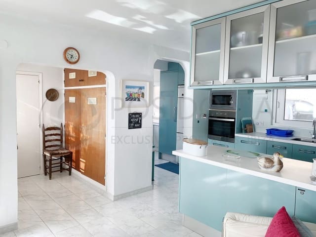 4 soveværelse Villa til salg i Sant Antoni de Portmany med garage - € 2.850.000 (Ref: 8951942)