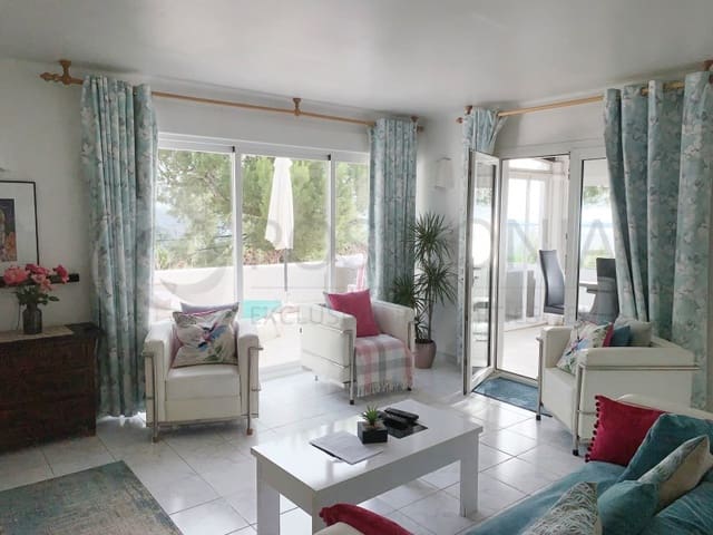 4 soveværelse Villa til salg i Sant Antoni de Portmany med garage - € 2.850.000 (Ref: 8951942)