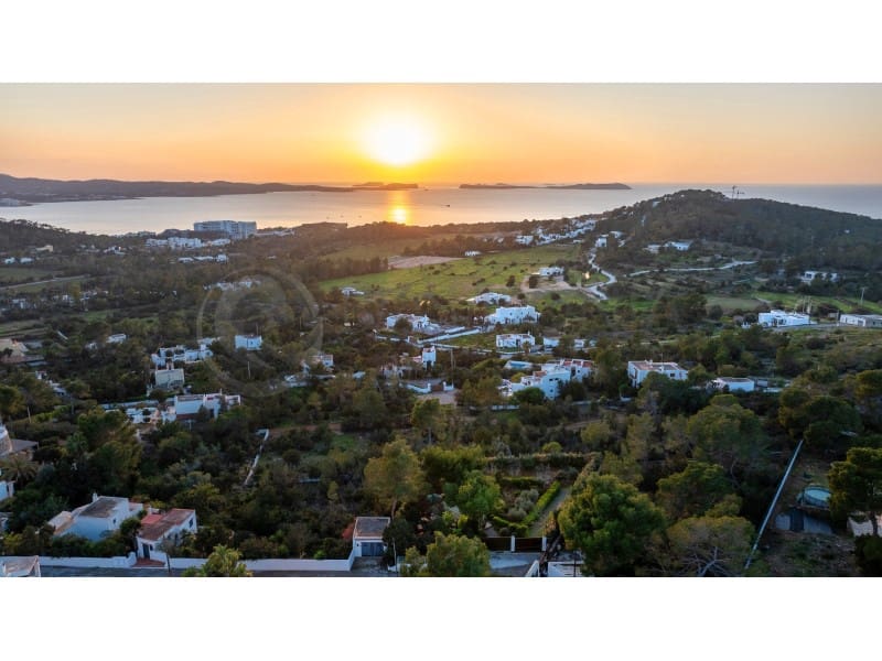 3 soveværelse Villa til salg i Cala Gracio med garage - € 3.500.000 (Ref: 9017127)