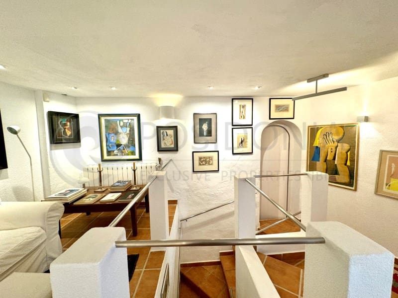 3 soveværelse Villa til salg i Cala Gracio med garage - € 3.500.000 (Ref: 9017127)