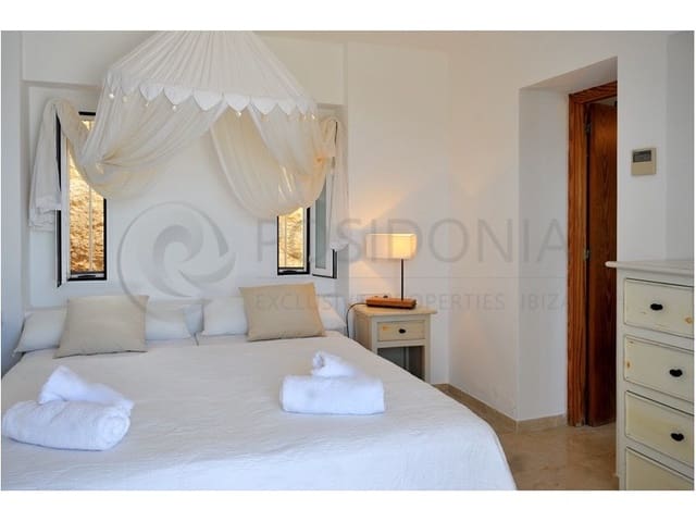 3 soveværelse Villa til salg i San Jose / Sant Josep de Sa Talaia - € 4.400.000 (Ref: 9236941)