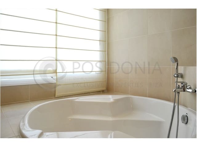 3 soveværelse Villa til salg i San Jose / Sant Josep de Sa Talaia - € 4.400.000 (Ref: 9236941)