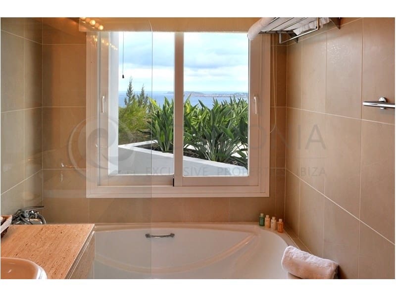 3 soveværelse Villa til salg i San Jose / Sant Josep de Sa Talaia - € 4.400.000 (Ref: 9236941)