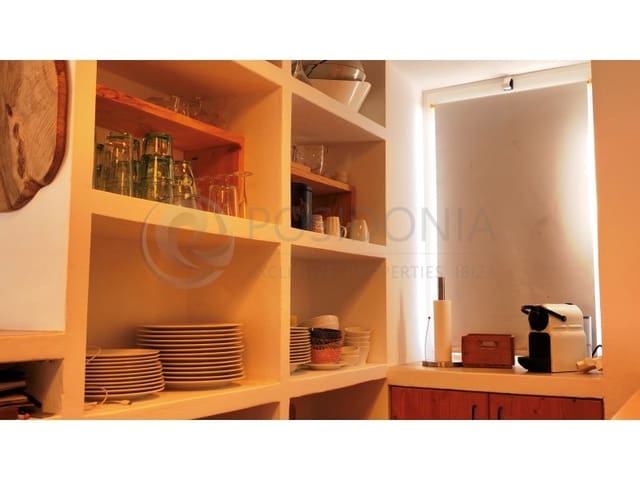 6 soverom Villa til salgs i Cala Gracio, Sant Antoni de Portmany - € 2 590 000 (Ref: 9648010)