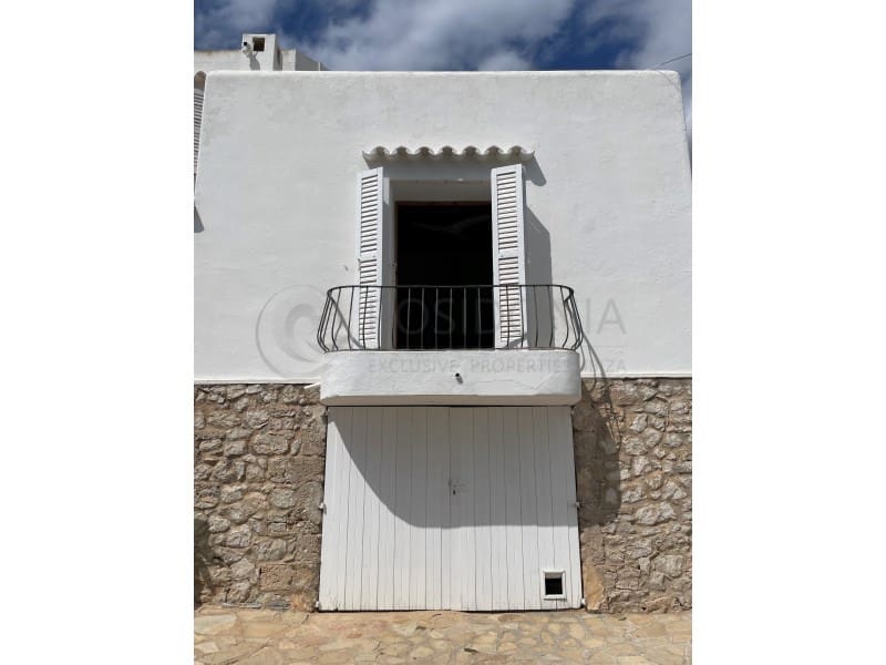 6 soveværelse Villa til salg i Cala Gracio - € 2.390.000 (Ref: 9648010)
