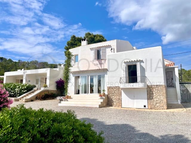 6 soveværelse Villa til salg i Cala Gracio, Sant Antoni de Portmany - € 2.390.000 (Ref: 9648010)