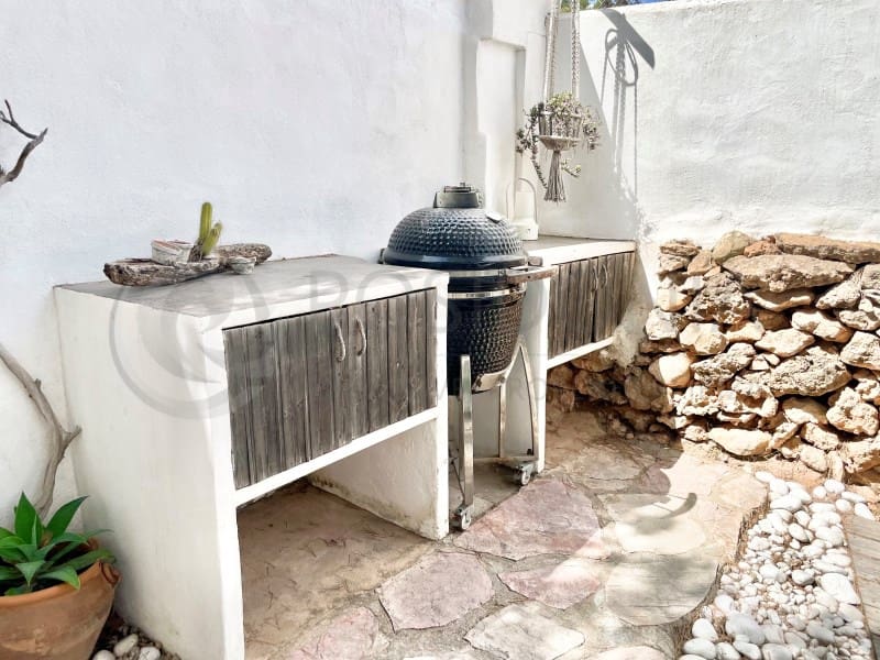 6 soveværelse Villa til salg i Cala Gracio - € 2.390.000 (Ref: 9648010)