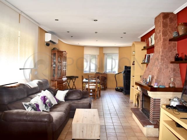 4 soveværelse Villa til salg i Sant Antoni de Portmany - € 995.000 (Ref: 9949476)