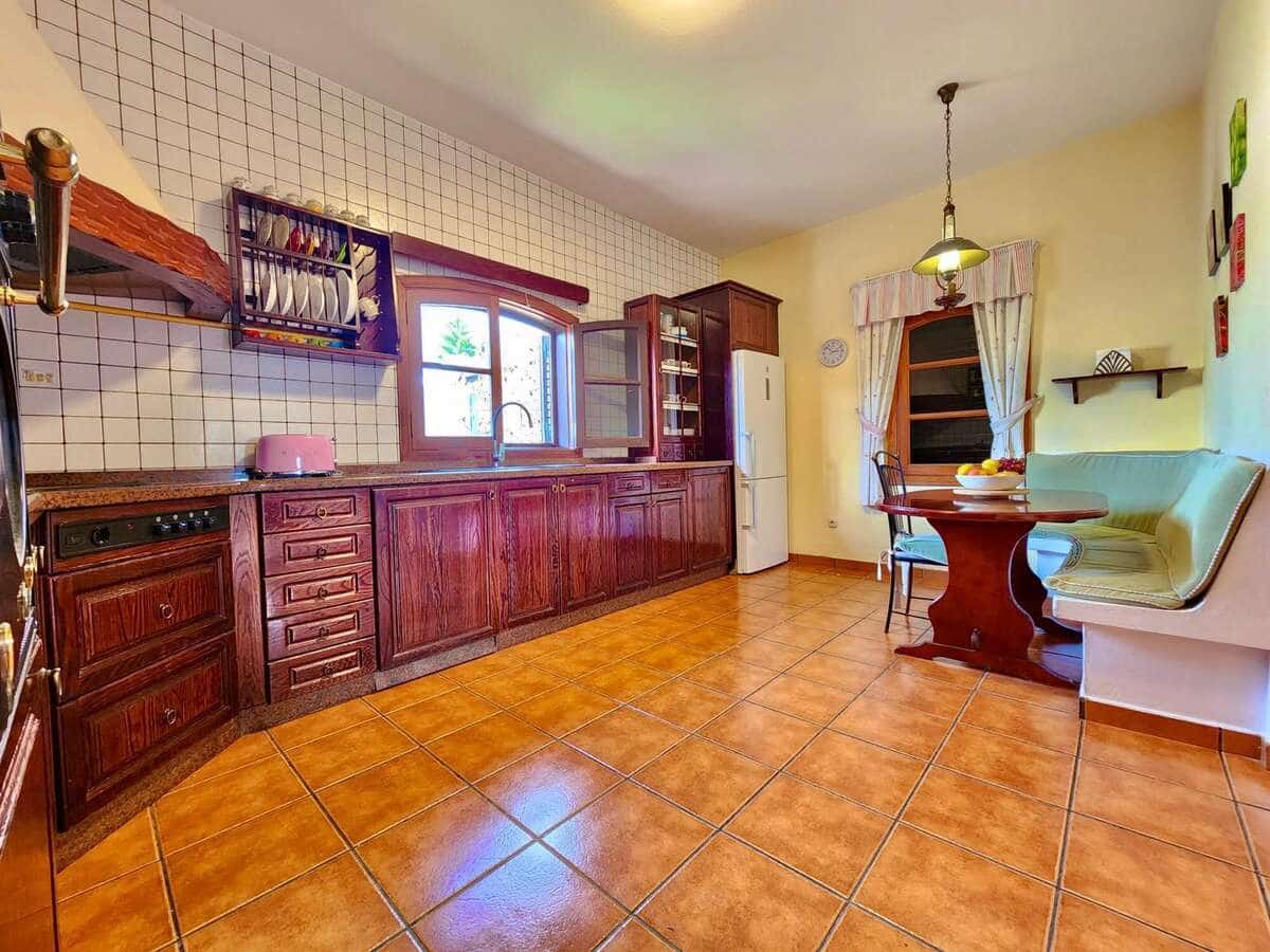 4 soveværelse Villa til salg i Tahiche - € 634.000 (Ref: 8145503)