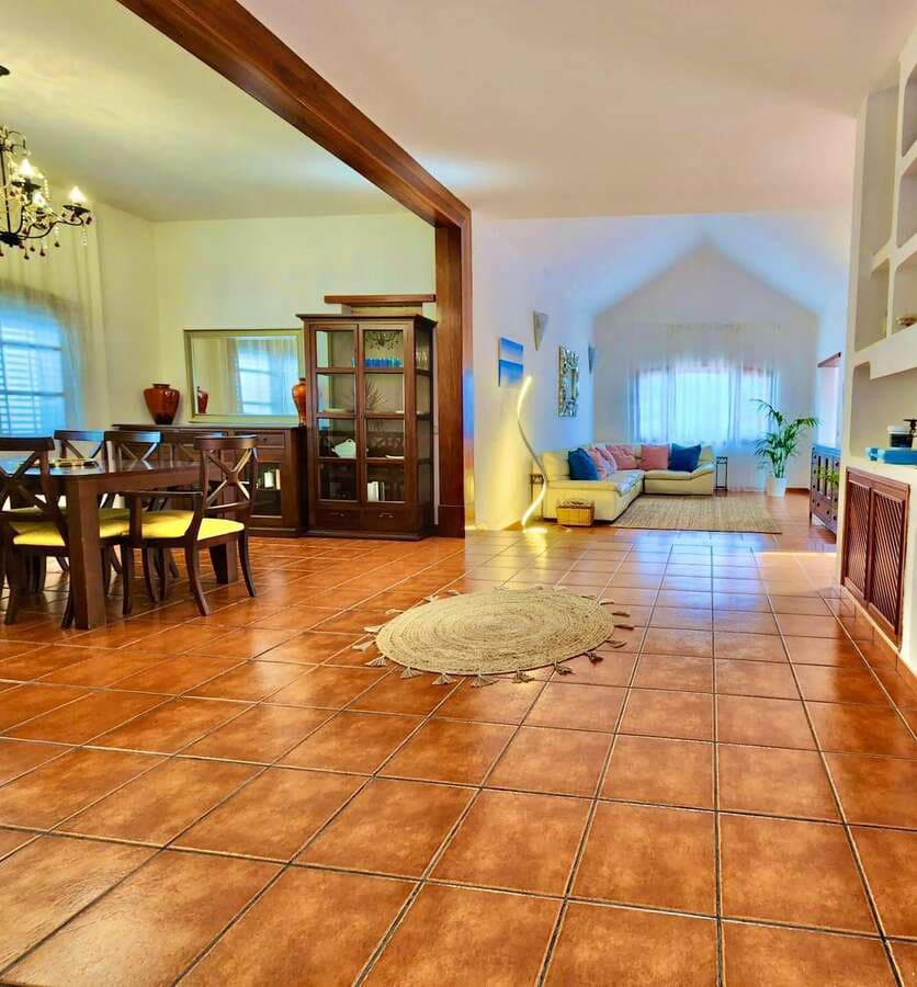 4 soveværelse Villa til salg i Tahiche - € 634.000 (Ref: 8145503)