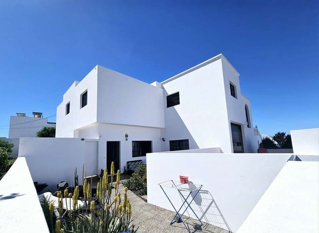7 soverom Villa til salgs i Tahiche, Teguise med garasje - € 745 000 (Ref: 8176822)