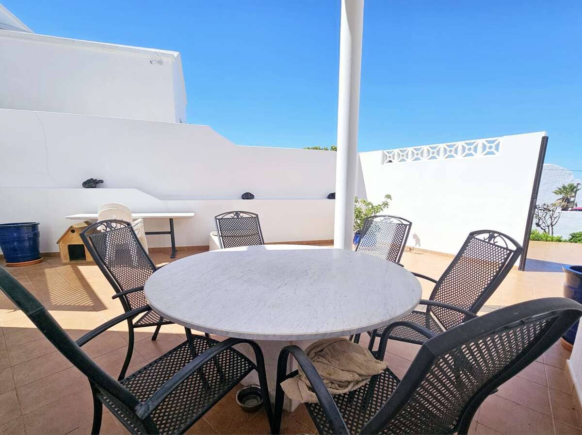 7 quarto Moradia para venda em Tahiche com garagem - 745 000 € (Ref: 8176822)
