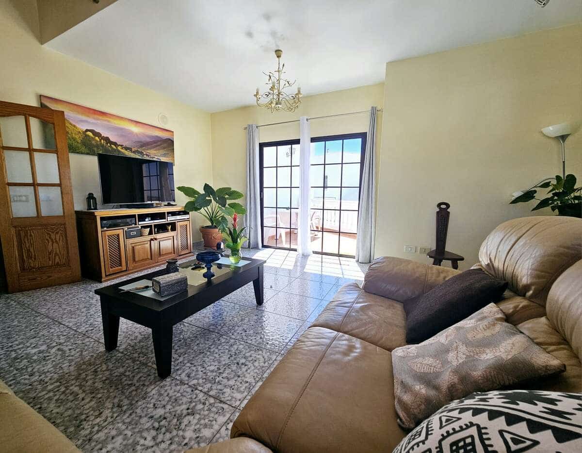 7 quarto Moradia para venda em Tahiche com garagem - 745 000 € (Ref: 8176822)