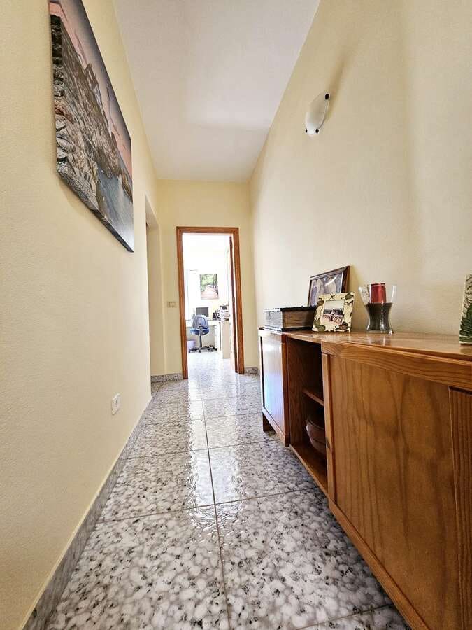 7 quarto Moradia para venda em Tahiche com garagem - 745 000 € (Ref: 8176822)