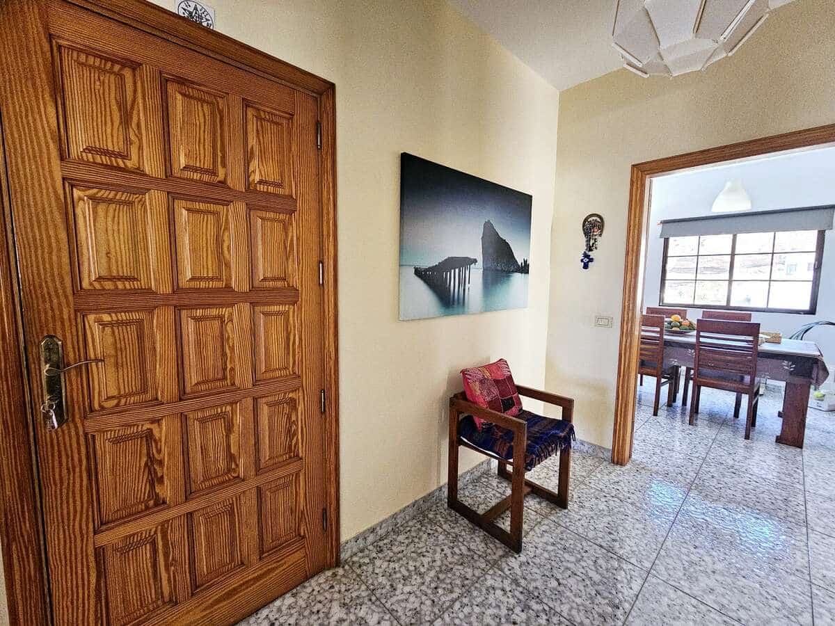 7 quarto Moradia para venda em Tahiche com garagem - 745 000 € (Ref: 8176822)