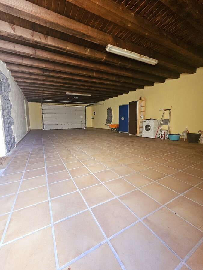 4 slaapkamer Villa te koop in Costa Teguise met garage - € 895.000 (Ref: 8571906)