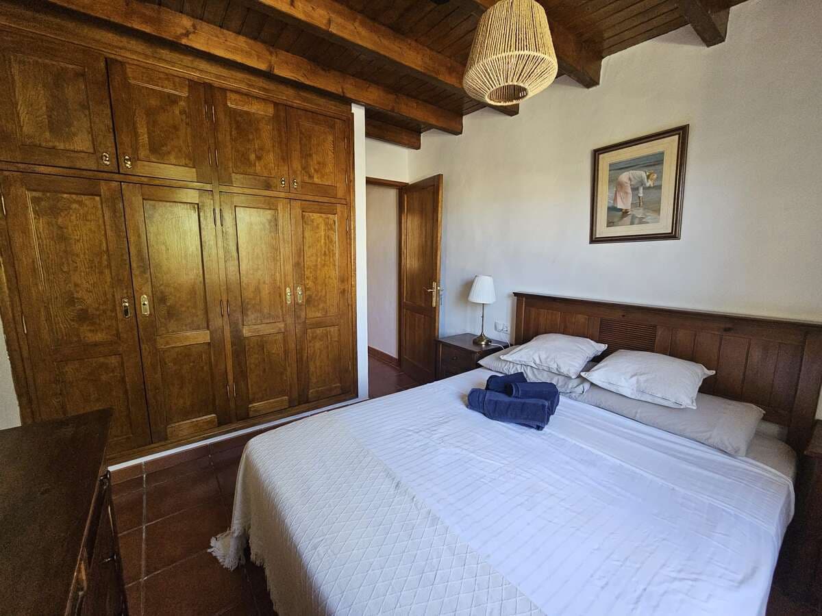 4 soverom Villa til salgs i Costa Teguise med garasje - € 895 000 (Ref: 8571906)