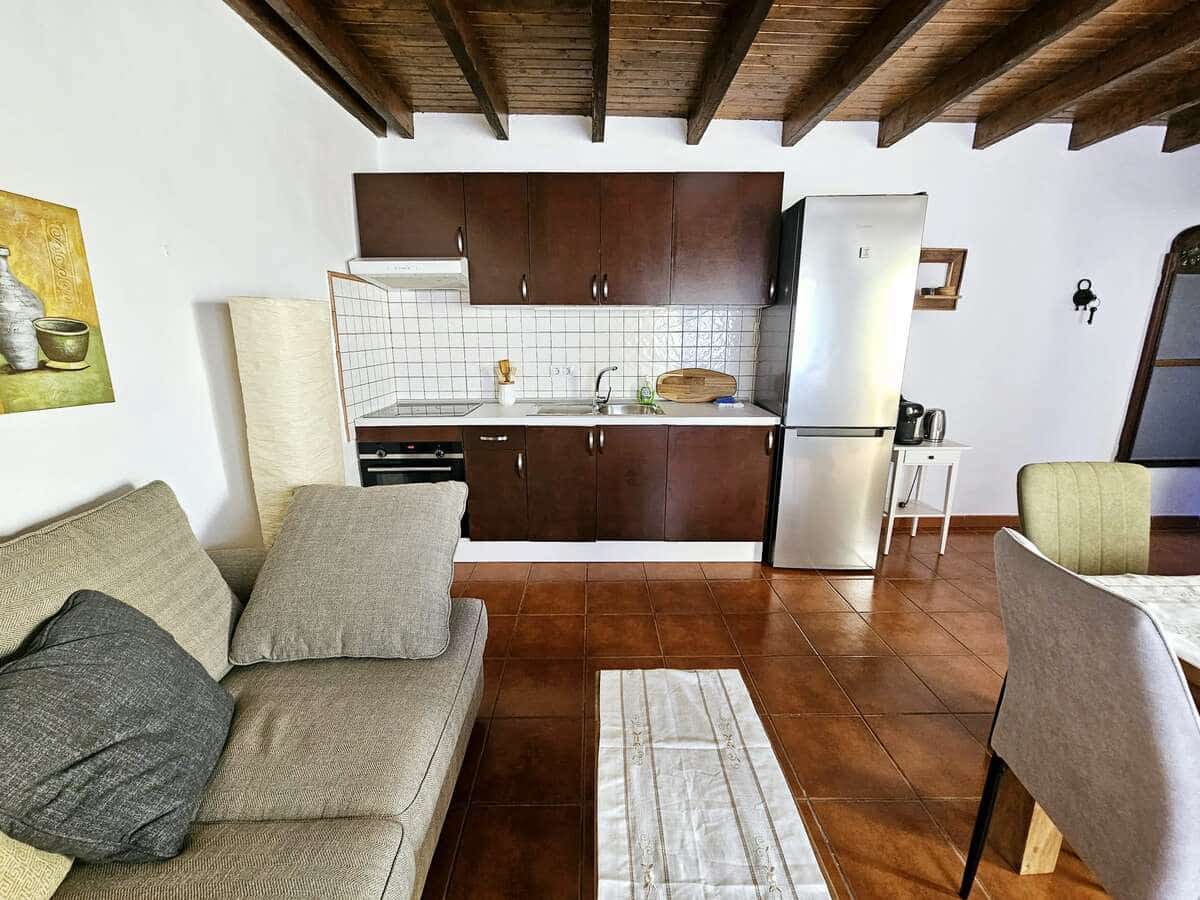 4 soverom Villa til salgs i Costa Teguise med garasje - € 895 000 (Ref: 8571906)