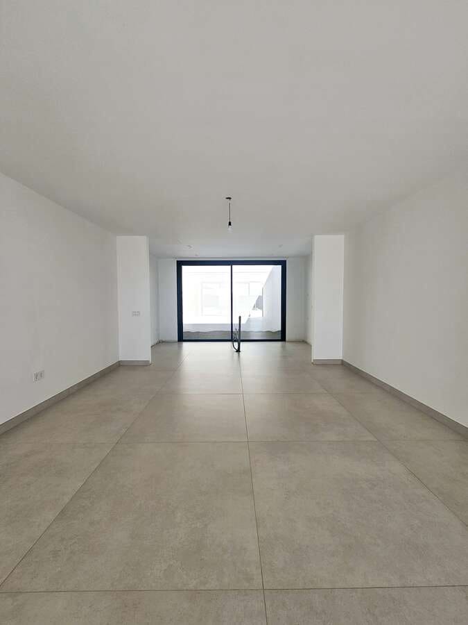 4 soverom Villa til salgs i Costa Teguise med svømmebasseng garasje - € 900 000 (Ref: 8679404)