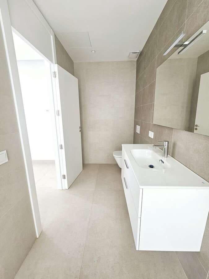 4 soverom Villa til salgs i Costa Teguise med svømmebasseng garasje - € 900 000 (Ref: 8679404)