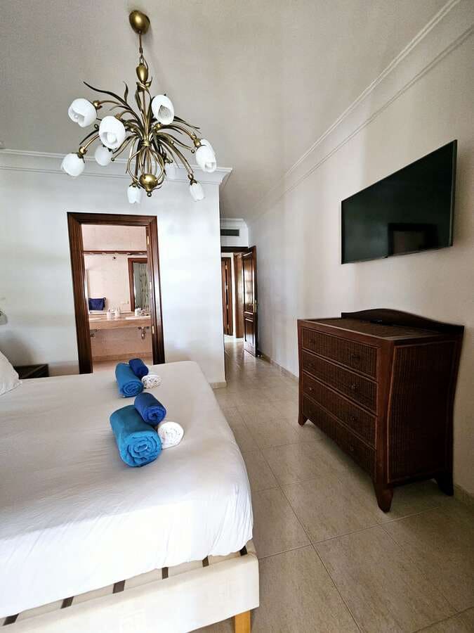 3 soveværelse Villa til salg i Playa Blanca med swimmingpool garage - € 650.000 (Ref: 8775816)