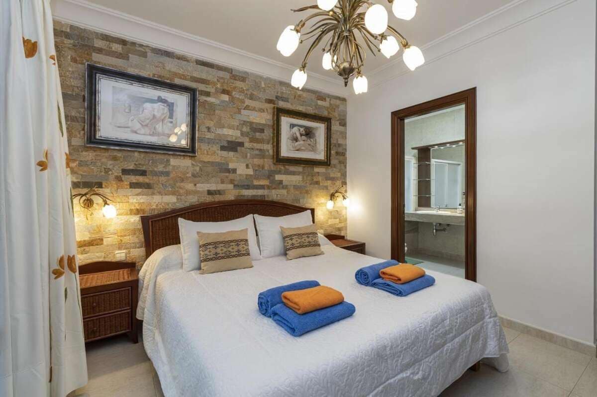 3 soveværelse Villa til salg i Playa Blanca med swimmingpool garage - € 650.000 (Ref: 8775816)