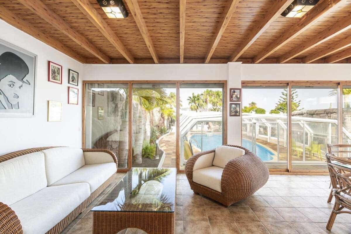 3 soveværelse Villa til salg i Playa Blanca med swimmingpool garage - € 650.000 (Ref: 8775816)
