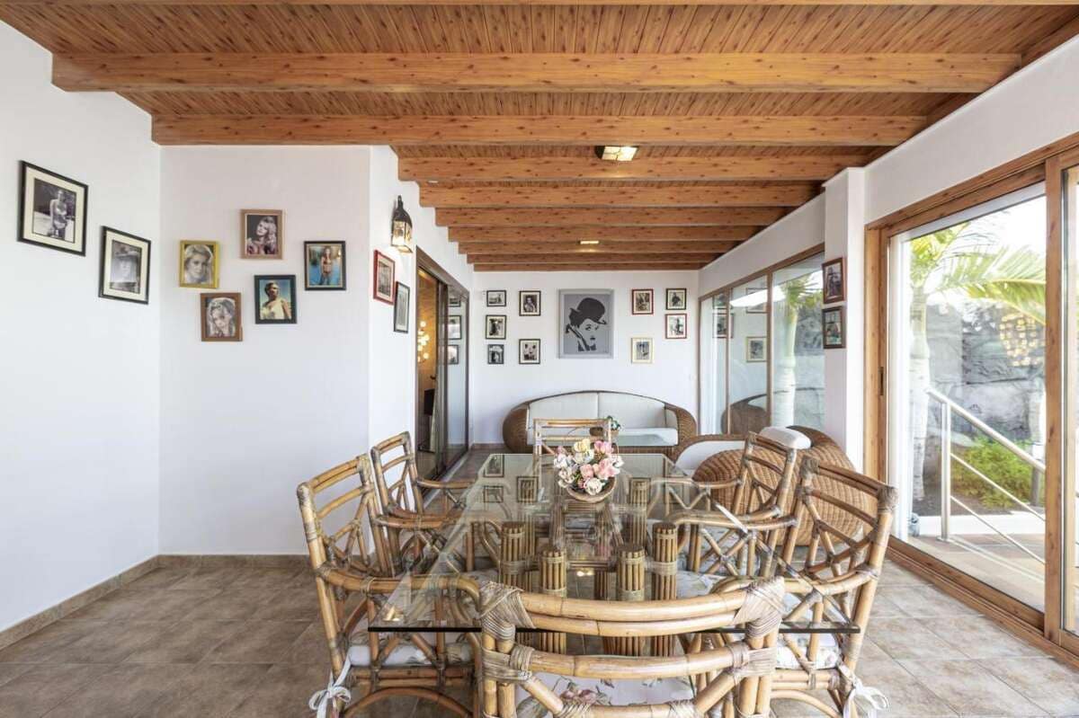 3 soveværelse Villa til salg i Playa Blanca med swimmingpool garage - € 650.000 (Ref: 8775816)