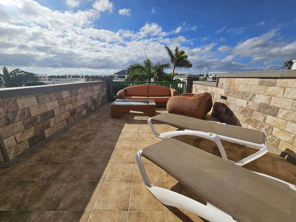 3 soveværelse Villa til salg i Playa Blanca med swimmingpool garage - € 650.000 (Ref: 8775816)