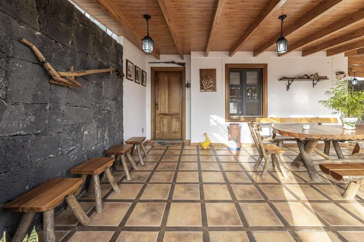 3 soveværelse Villa til salg i Playa Blanca med swimmingpool garage - € 650.000 (Ref: 8775816)