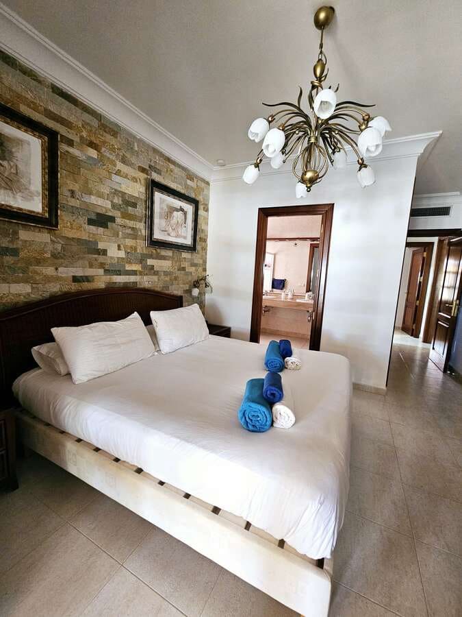 3 bedroom Villa for sale in Playa Blanca with pool garage - € 650,000 (Ref: 8775816)