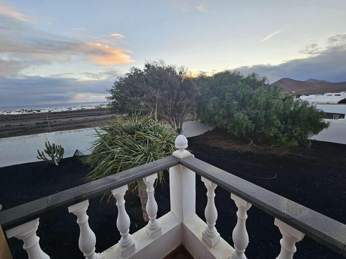 5 slaapkamer Villa te koop in Tahiche met garage - € 575.000 (Ref: 8783302)